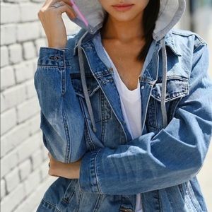 Jean jacket denim with removable hood relaxed fit